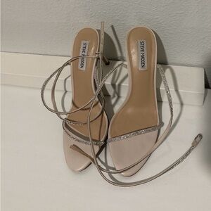 Steve Madden Rhinestone Lace-Up Heels Silver - Nude Size 9